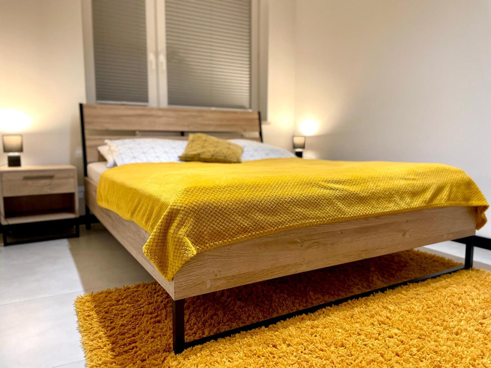 Apartament Twierdza Z Widokiem Na Jezioro Ostróda Extérieur photo