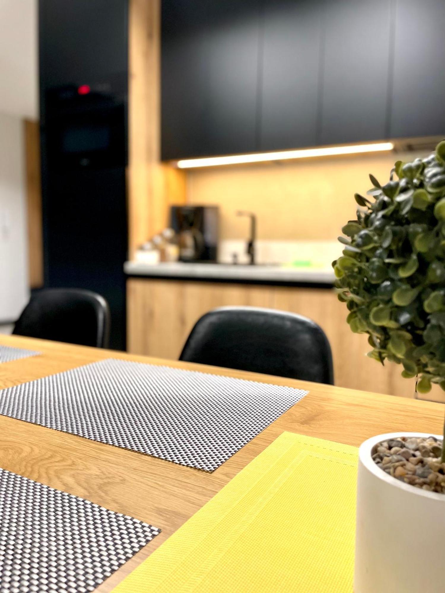Apartament Twierdza Z Widokiem Na Jezioro Ostróda Extérieur photo