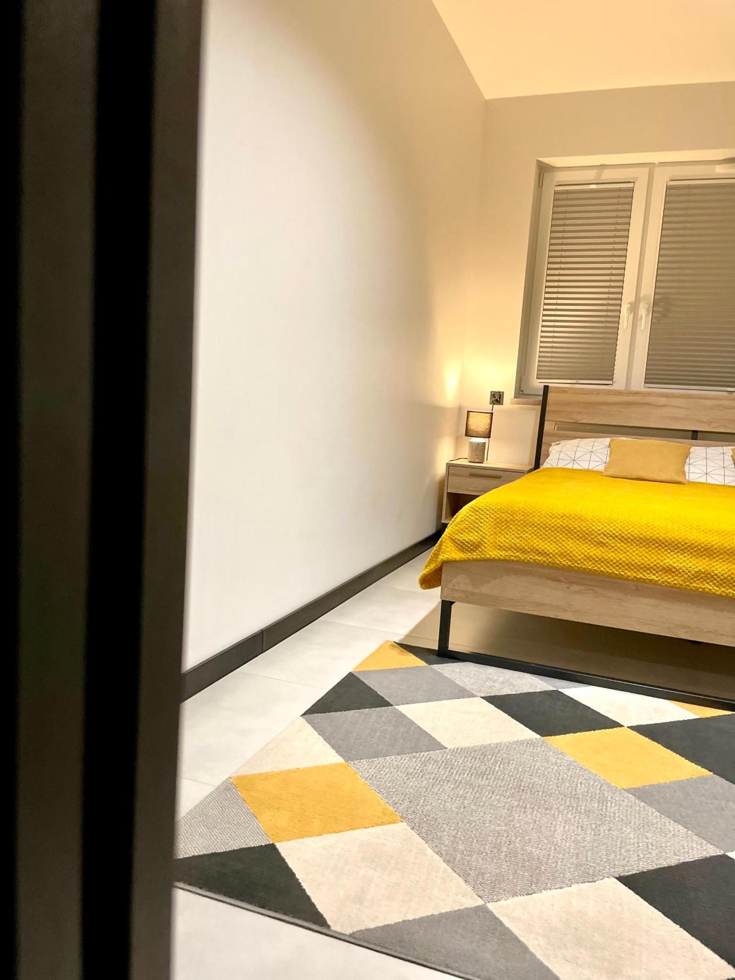 Apartament Twierdza Z Widokiem Na Jezioro Ostróda Extérieur photo