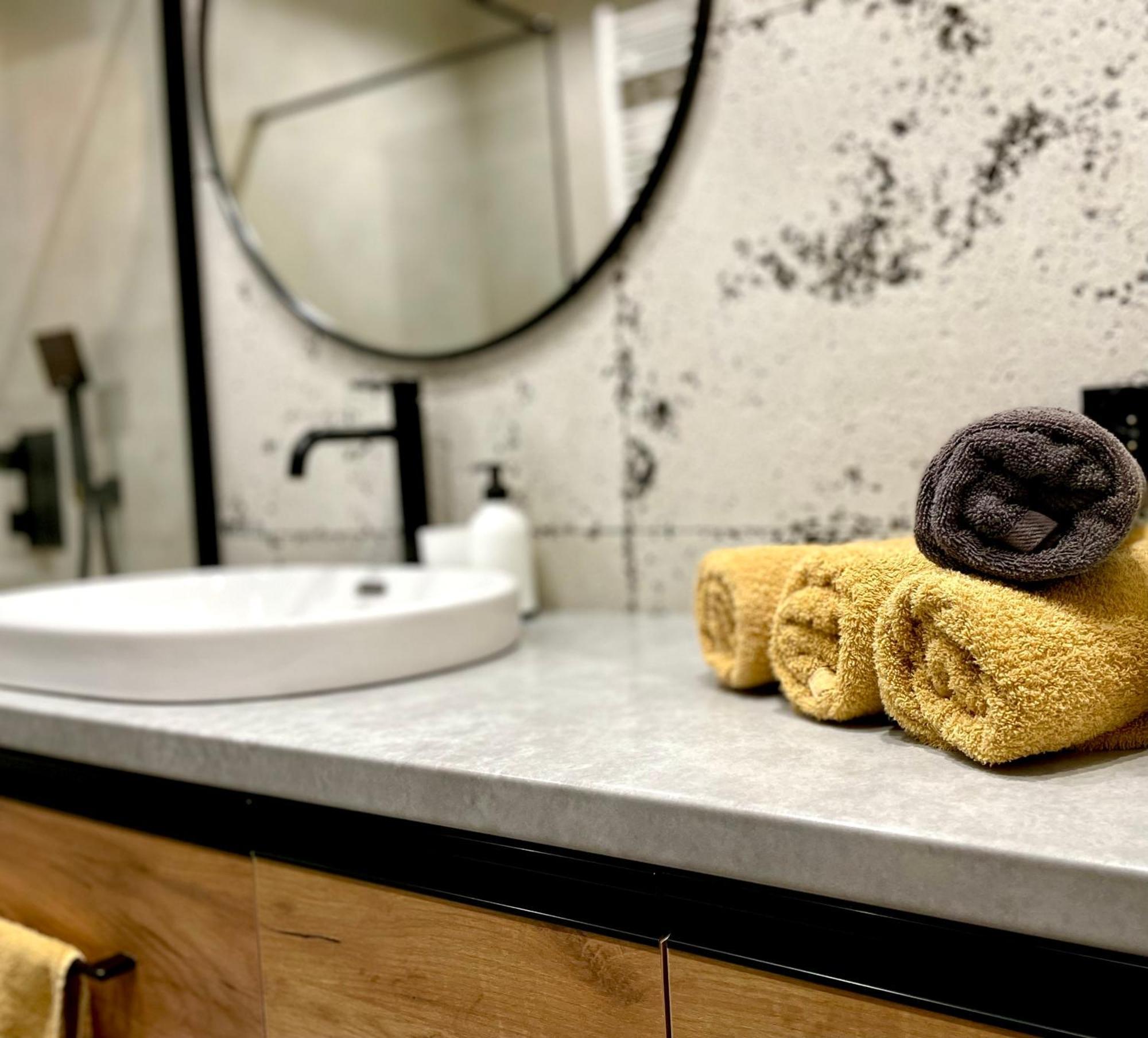 Apartament Twierdza Z Widokiem Na Jezioro Ostróda Extérieur photo